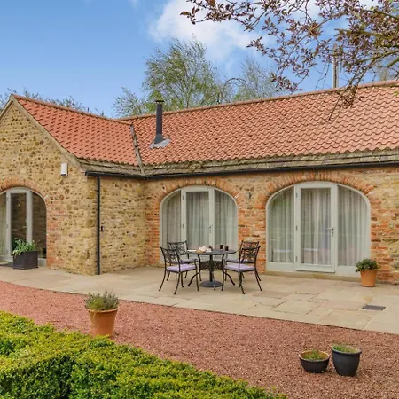 2 Bed In Crakehall Oc-B30354 Crakehall