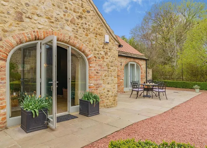 2 Bed In Oc-b30354 Crakehall
